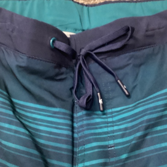 ZeroXposur Aqua and Navy Board Shorts - Picture 4 of 4